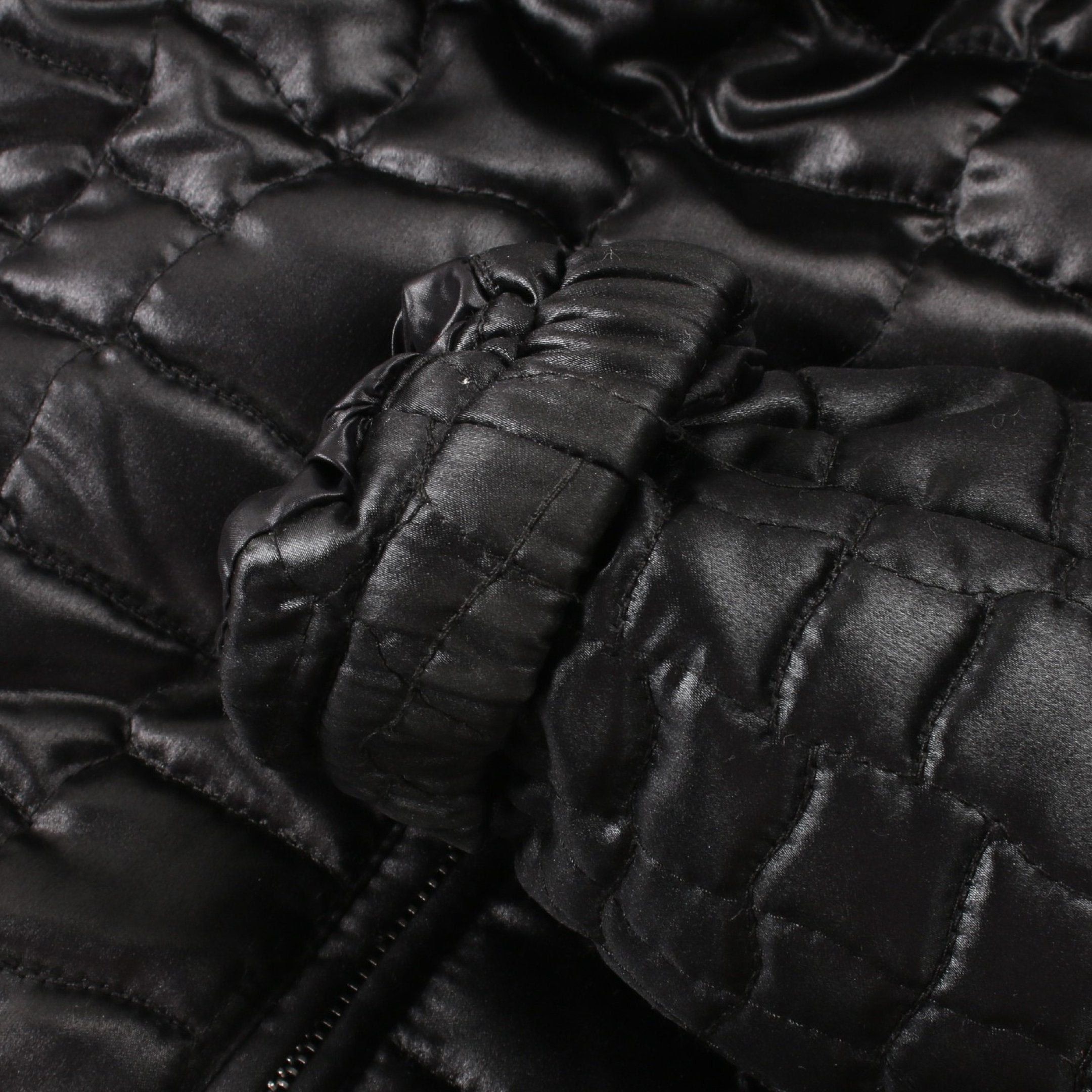 Prada Prada Down Jacket Silk Black Prada Logo Plate Size ONE SIZE - 6 Thumbnail
