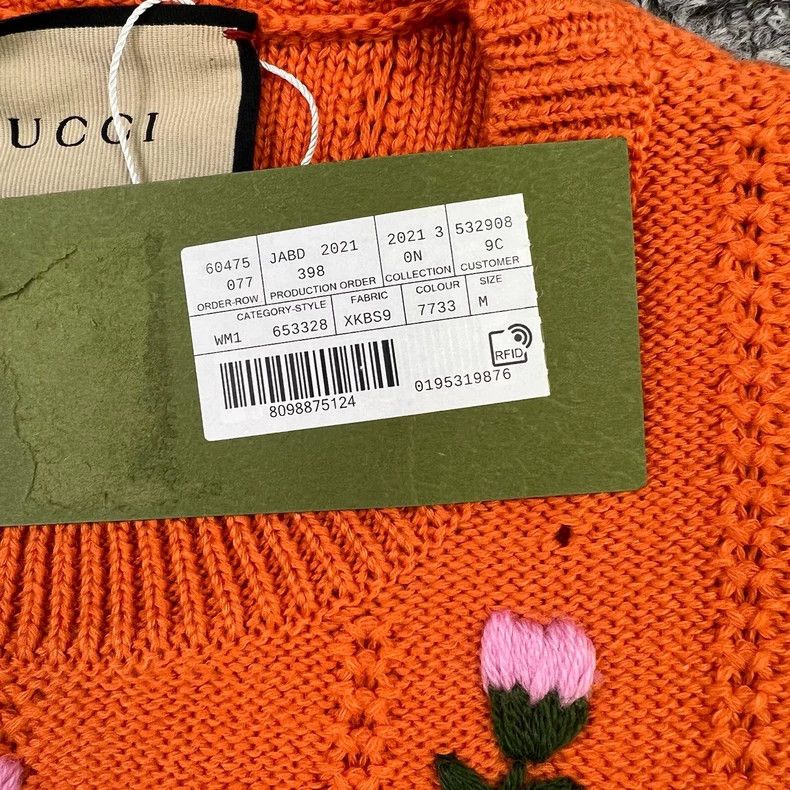 Gucci Gucci Floral Embroidered Bubble Sleeve Sweater Size M / US 6-8 / IT 42-44 - 7 Thumbnail
