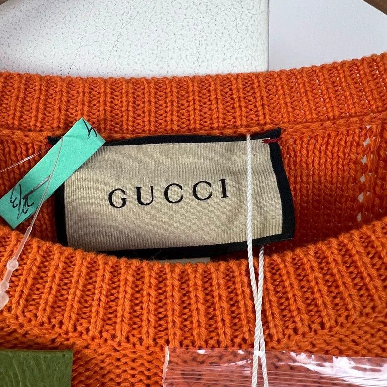 Gucci Gucci Floral Embroidered Bubble Sleeve Sweater Size M / US 6-8 / IT 42-44 - 4 Thumbnail
