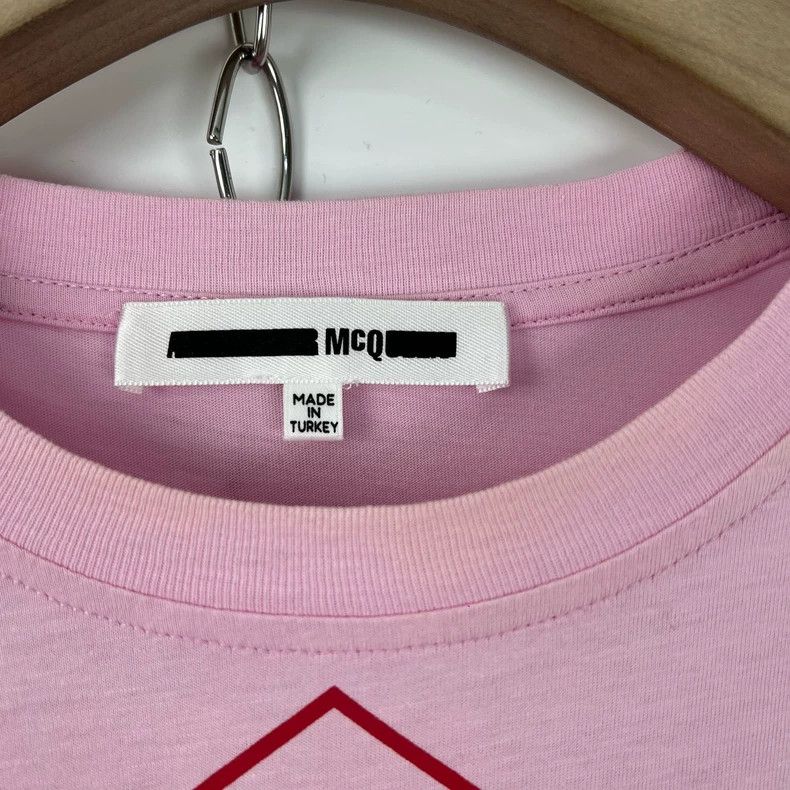 Alexander McQueen Alexander McQueen Pink Short Sleeve Logo Tee Size S / US 4 / IT 40 - 4 Thumbnail