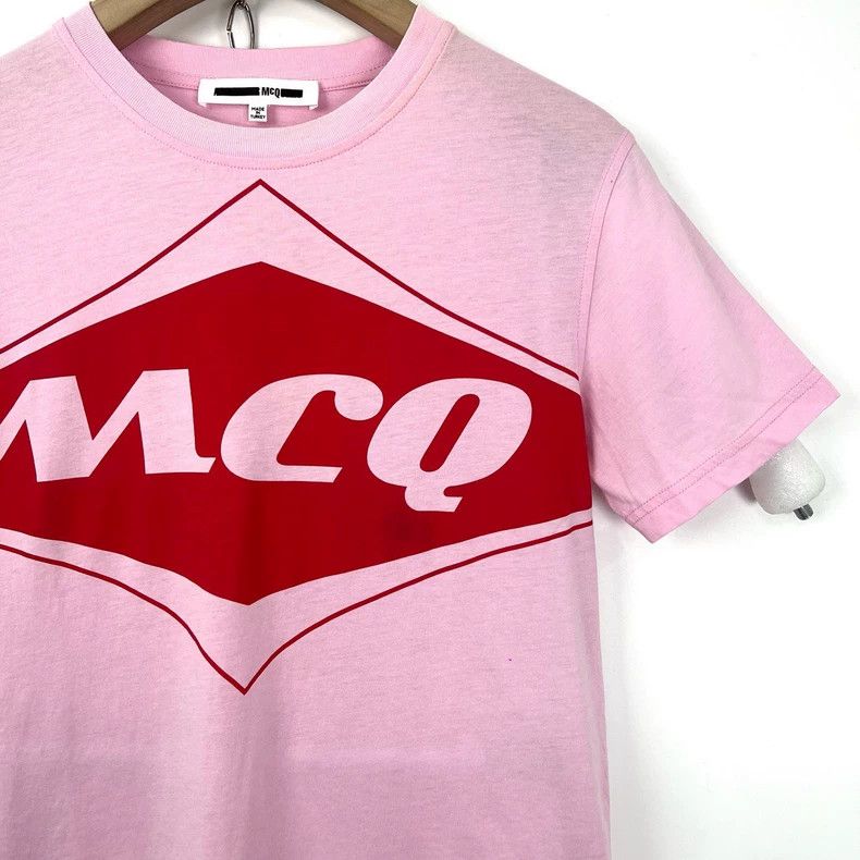 Alexander McQueen Alexander McQueen Pink Short Sleeve Logo Tee Size S / US 4 / IT 40 - 5 Thumbnail