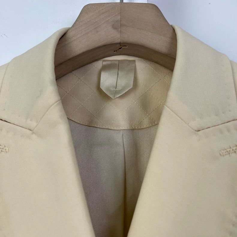 Max Mara Max Mara Double-Breasted Suit Set in Beige Size XS / US 0-2 / IT 36-38 - 3 Thumbnail