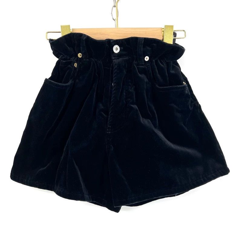 Prada Miumiu Black Velvet Puff Shorts 36码 Size 36" / US 14 / IT 50 - 2 Thumbnail