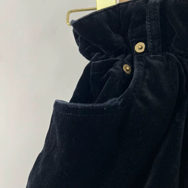 Prada Miumiu Black Velvet Puff Shorts 36码 Size 36" / US 14 / IT 50 - 5 Thumbnail