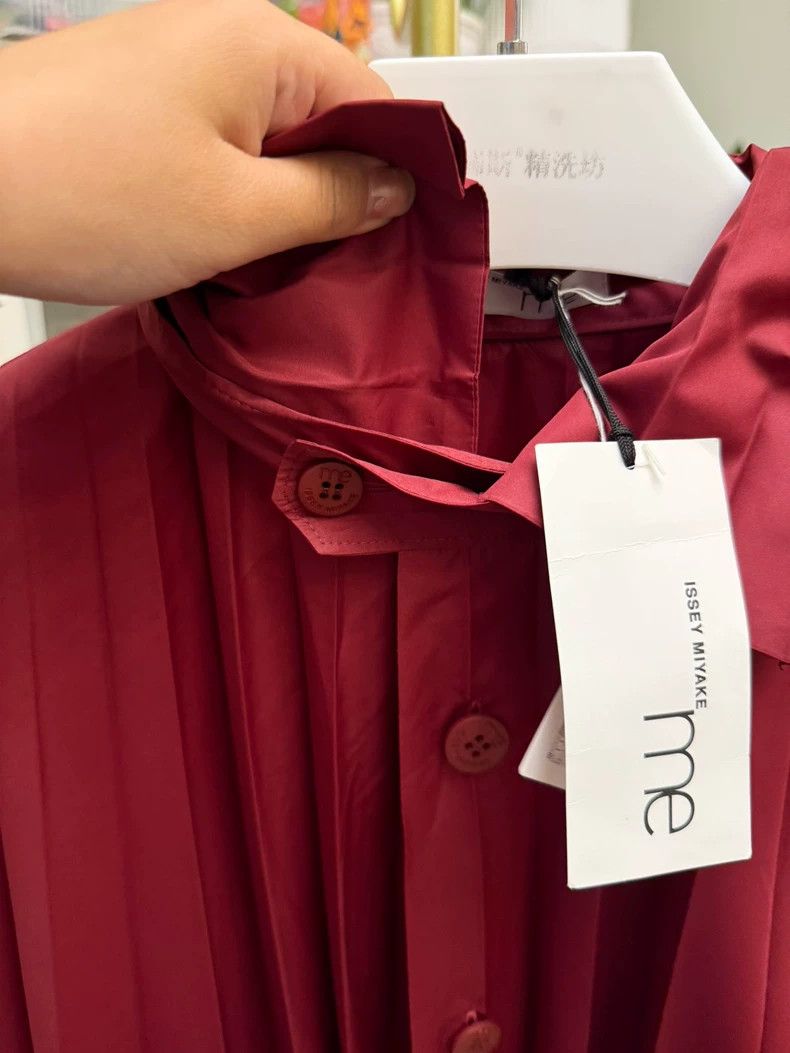 Issey Miyake Deep Red Lightweight Trench Coat Size ONE SIZE - 8 Thumbnail