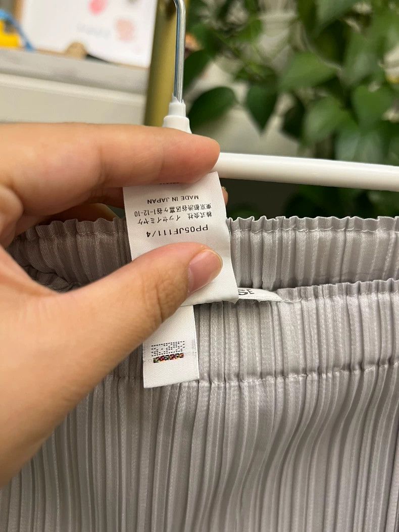Issey Miyake Light Gray Straight Leg Pants Size 4 Size 24" / US 00 / IT 34 - 5 Thumbnail