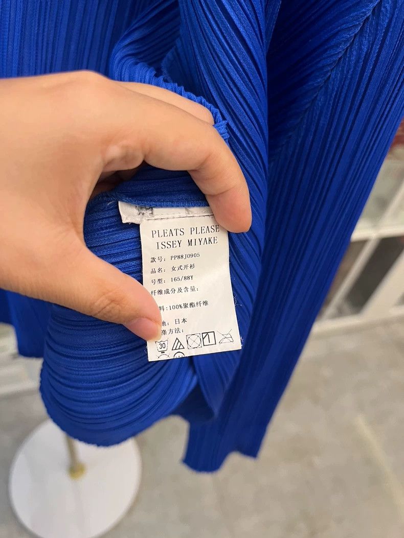 Issey Miyake Blue Pleated Long Cardigan Size M / US 6-8 / IT 42-44 - 5 Thumbnail