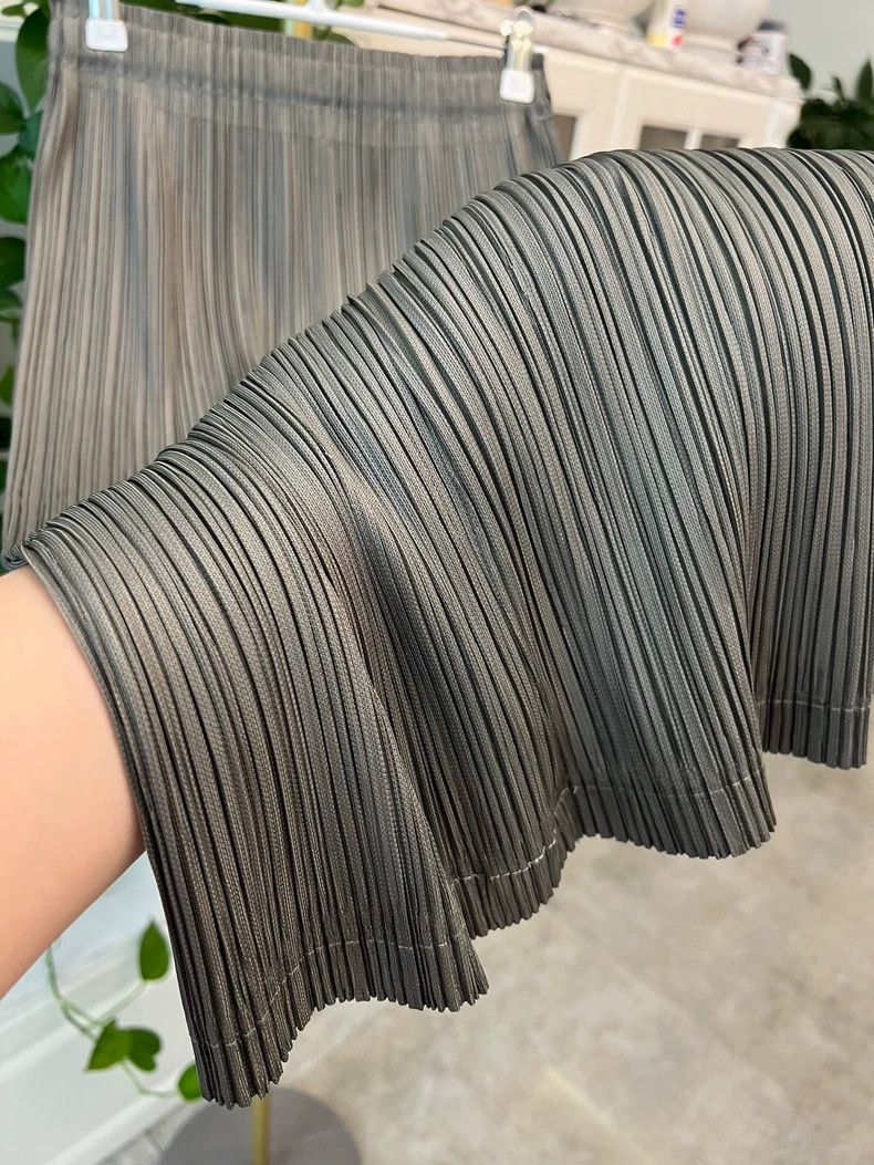 Issey Miyake Olive Green A-Line Pleated Skirt Size 23" - 5 Thumbnail