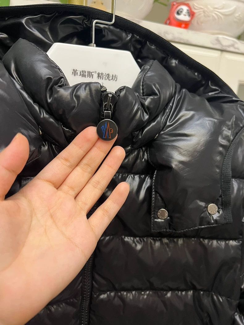Moncler Moncler Bady Black Down Jacket for Youth Size XS / US 0-2 / IT 36-38 - 3 Thumbnail