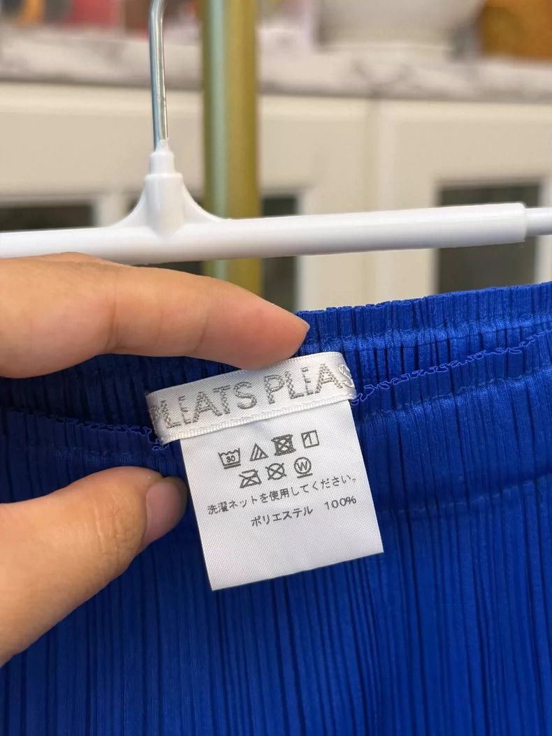 Issey Miyake Classic Blue Pleated Midi Skirt Size 22" - 2 Thumbnail