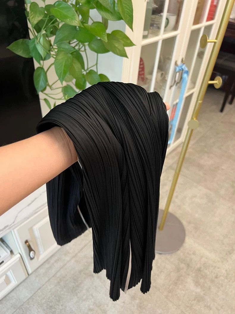 Issey Miyake Black Pleated Pants for Casual or Work Size 24" / US 00 / IT 34 - 8 Thumbnail