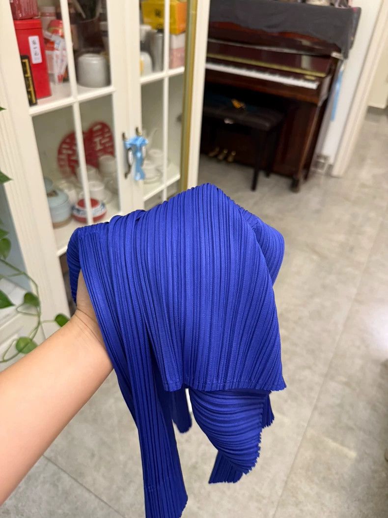 Issey Miyake Issey Miyake Blue Pleated Cardigan Sweater Size M / US 6-8 / IT 42-44 - 5 Thumbnail