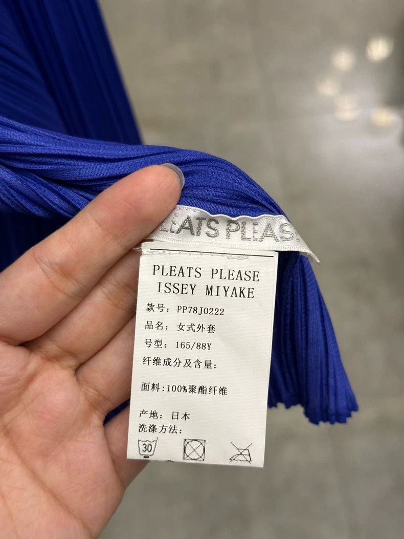 Issey Miyake Issey Miyake Blue Pleated Cardigan Sweater Size M / US 6-8 / IT 42-44 - 3 Thumbnail
