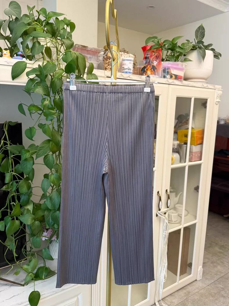 Issey Miyake Classic 7/10 Length Pants in Dark Gray Size 23" - 7 Thumbnail