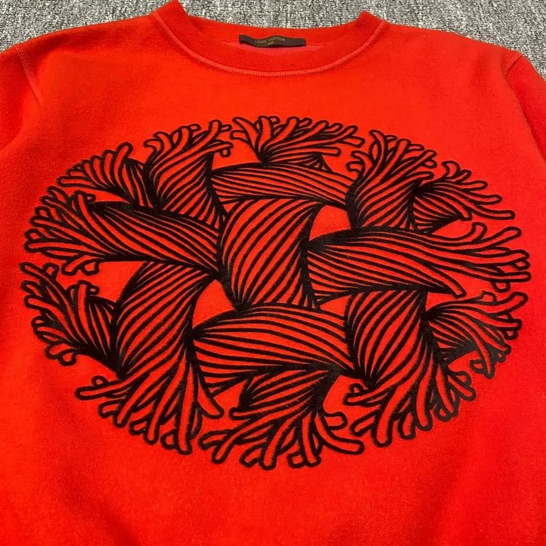 Louis Vuitton Red Limited Edition Knitted Sweatshirt Size M / US 6-8 / IT 42-44 - 4 Thumbnail