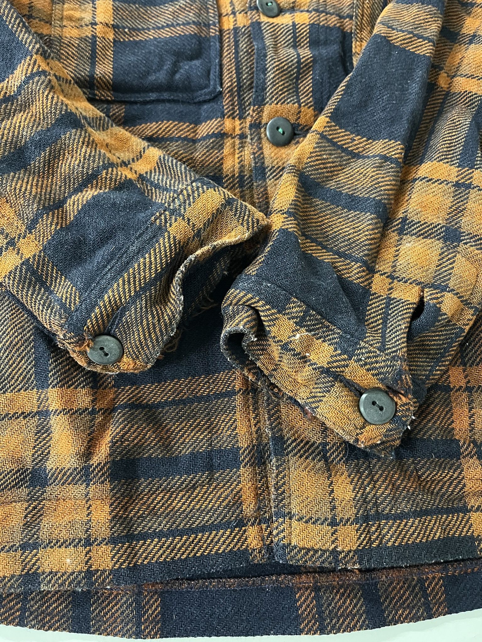 Flannel × Pendleton × Woolrich Woolen Mills Vintage 90s Pendleton Thick Navy Orange Plaid Flannel Shirt Size M Size US M / EU 48-50 / 2 - 4 Thumbnail