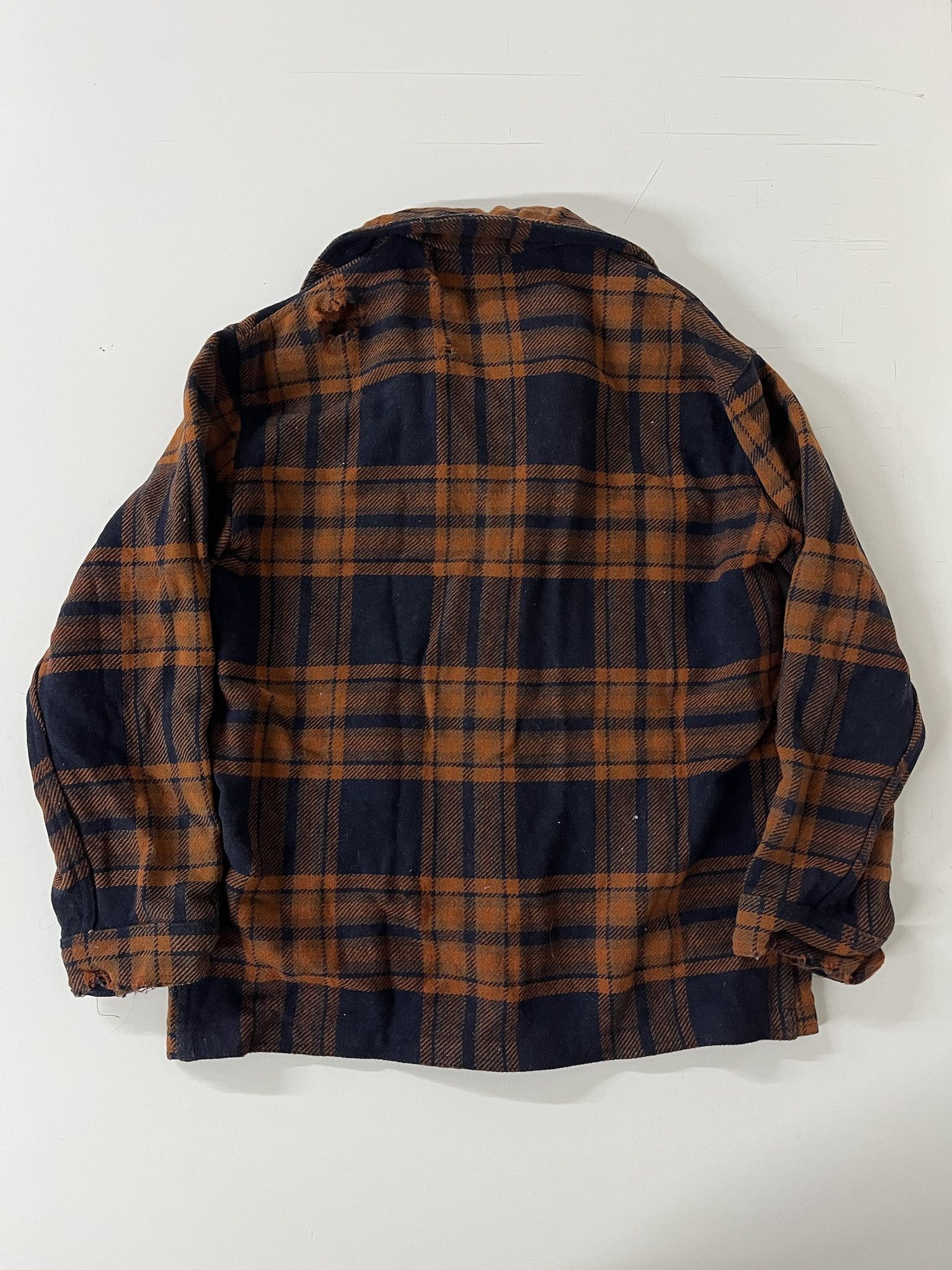 Flannel × Pendleton × Woolrich Woolen Mills Vintage 90s Pendleton Thick Navy Orange Plaid Flannel Shirt Size M Size US M / EU 48-50 / 2 - 5 Thumbnail