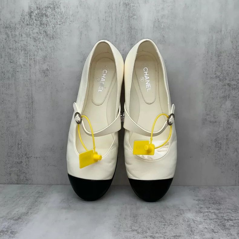 Chanel Chanel Mary Jane Shoes with Diamonds Size US 6 / IT 36 - 6 Thumbnail