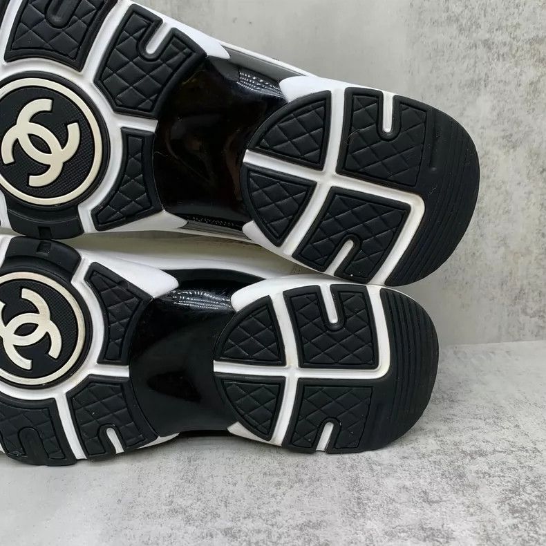 Chanel Chanel Black and White Panda Sneakers Size 36 Size US 6 / IT 36 - 9 Thumbnail