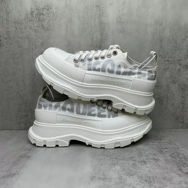 Alexander McQueen Alexander McQueen White Side Logo Martin Boots Size US 6 / IT 36 - 2 Thumbnail