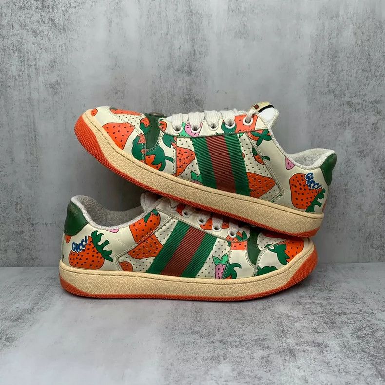 Gucci Gucci Strawberry Print Sneakers Size 36 Size US 6 / IT 36 - 2 Thumbnail