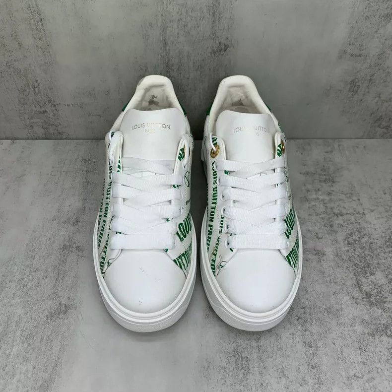 Louis Vuitton Louis Vuitton White Green Printed Sneakers Size 35 Size US 5 / IT 35 - 4 Thumbnail