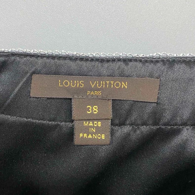 Louis Vuitton Black Louis Vuitton Pleated Skirt Size 38" / US 16 / IT 52 - 4 Thumbnail