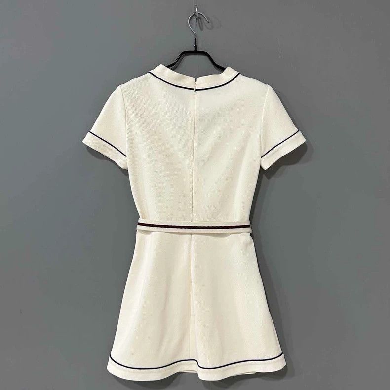 Gucci White Dress with Gold Buckle from Gucci Size S / US 4 / IT 40 - 3 Thumbnail