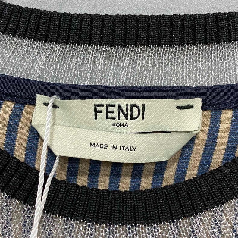 Fendi Fendi Striped Logo Sweatshirt in Beige Size S / US 4 / IT 40 - 4 Thumbnail