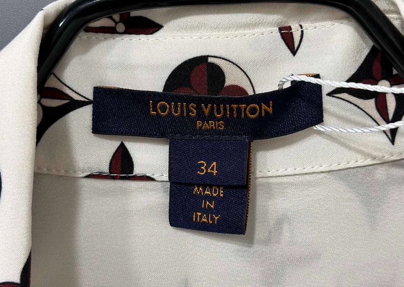 Louis Vuitton Louis Vuitton Printed Silk Shirt Size XS / US 0-2 / IT 36-38 - 6 Thumbnail