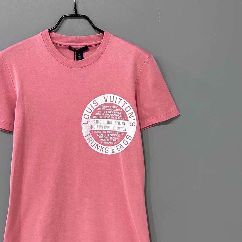 Louis Vuitton Pink Louis Vuitton Short Sleeve T-Shirt Size M / US 6-8 / IT 42-44 - 2 Thumbnail