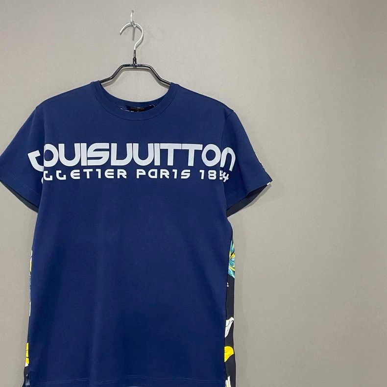 Louis Vuitton Louis Vuitton Floral Logo Short Sleeve Top Size S / US 4 / IT 40 - 2 Thumbnail