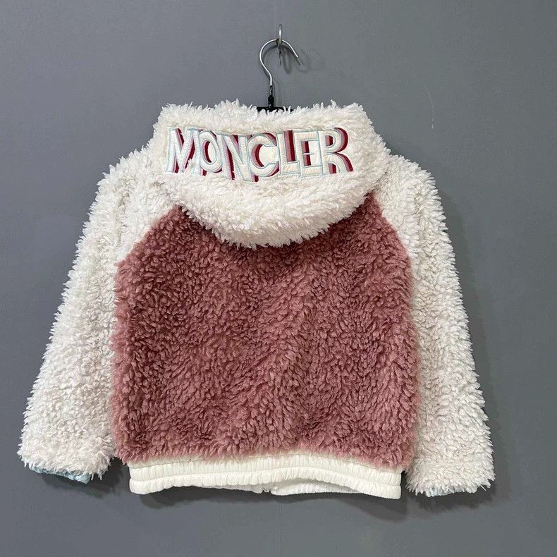 Moncler New Sherpa Lined Hooded Jacket with Logo Size M / US 6-8 / IT 42-44 - 3 Thumbnail