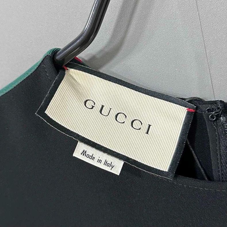 Gucci Red Green Stripe Dress by Gucci Size S / US 4 / IT 40 - 4 Thumbnail