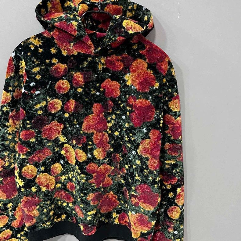 Louis Vuitton Floral Print Hooded Sweatshirt by Louis Vuitton Size S / US 4 / IT 40 - 2 Thumbnail