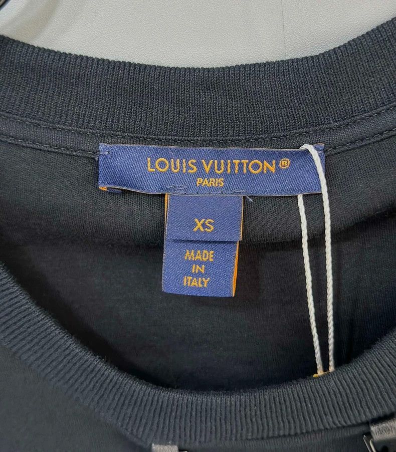 Louis Vuitton Louis Vuitton Short Sleeve Cropped Top Size XS / US 0-2 / IT 36-38 - 4 Thumbnail