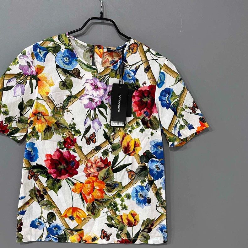 Dolce & Gabbana Floral Short Sleeve Top by Dolce & Gabbana Size S / US 4 / IT 40 - 2 Thumbnail