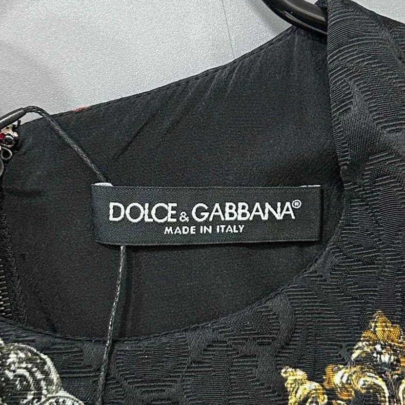 Dolce & Gabbana Dolce & Gabbana Sleeveless Dress with Heart Print Size S / US 4 / IT 40 - 4 Thumbnail