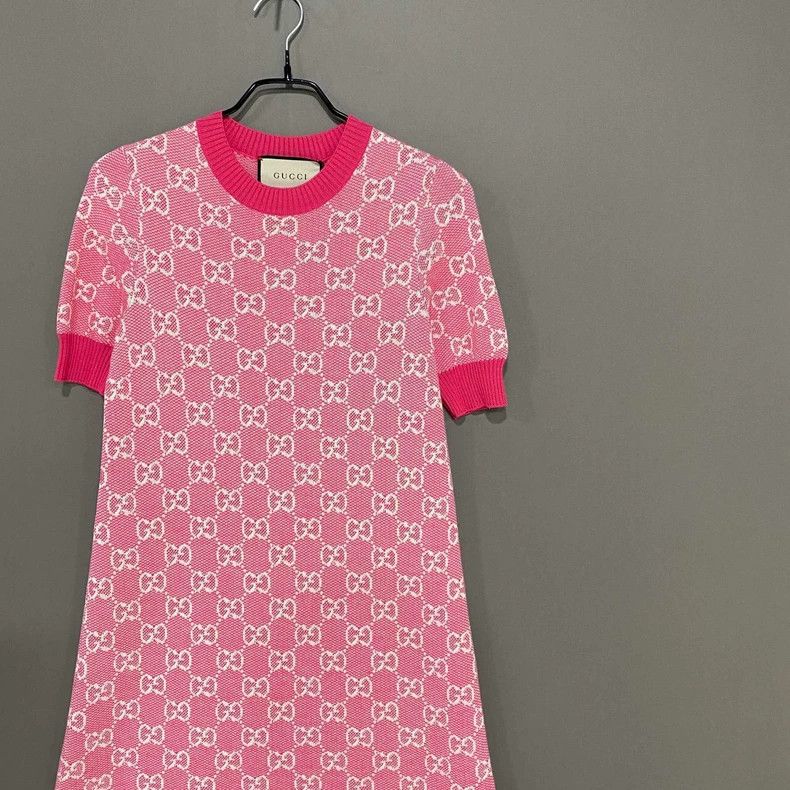Gucci Pink Logo Print Dress by Gucci Size XS / US 0-2 / IT 36-38 - 2 Thumbnail