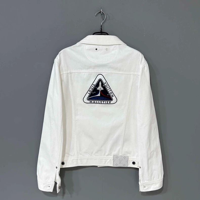 Louis Vuitton Custom Denim Jacket with Astronaut Patches Size XL / US 12-14 / IT 48-50 - 3 Thumbnail