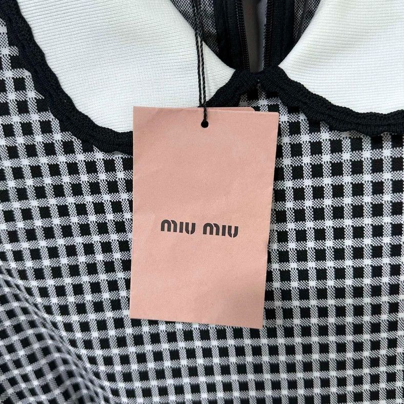 Miu Miu Black and White Checkered Dress with Peter Pan Collar Size L / US 10 / IT 46 - 6 Thumbnail