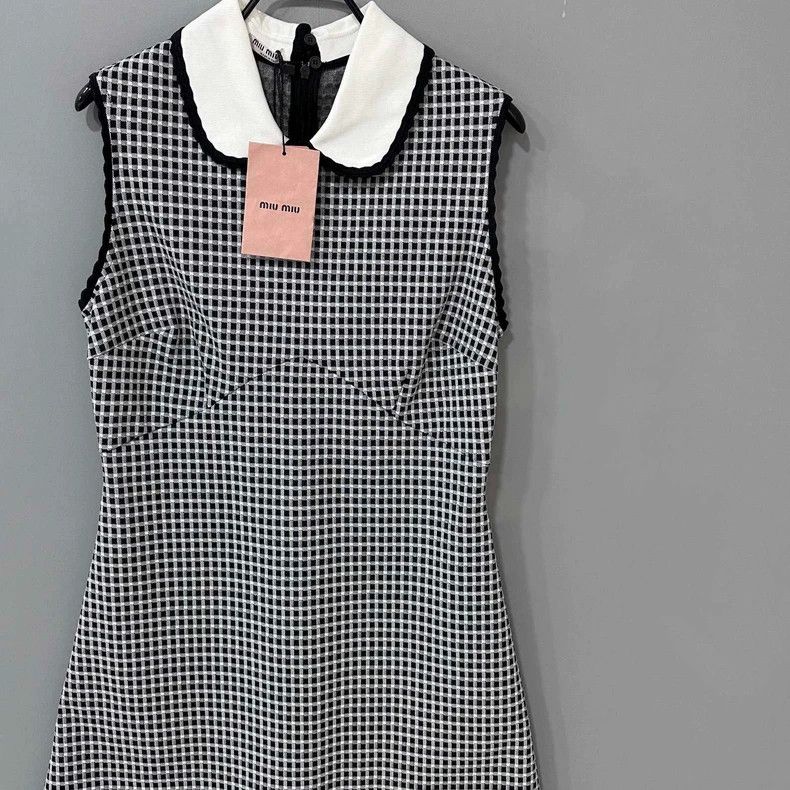 Miu Miu Black and White Checkered Dress with Peter Pan Collar Size L / US 10 / IT 46 - 2 Thumbnail