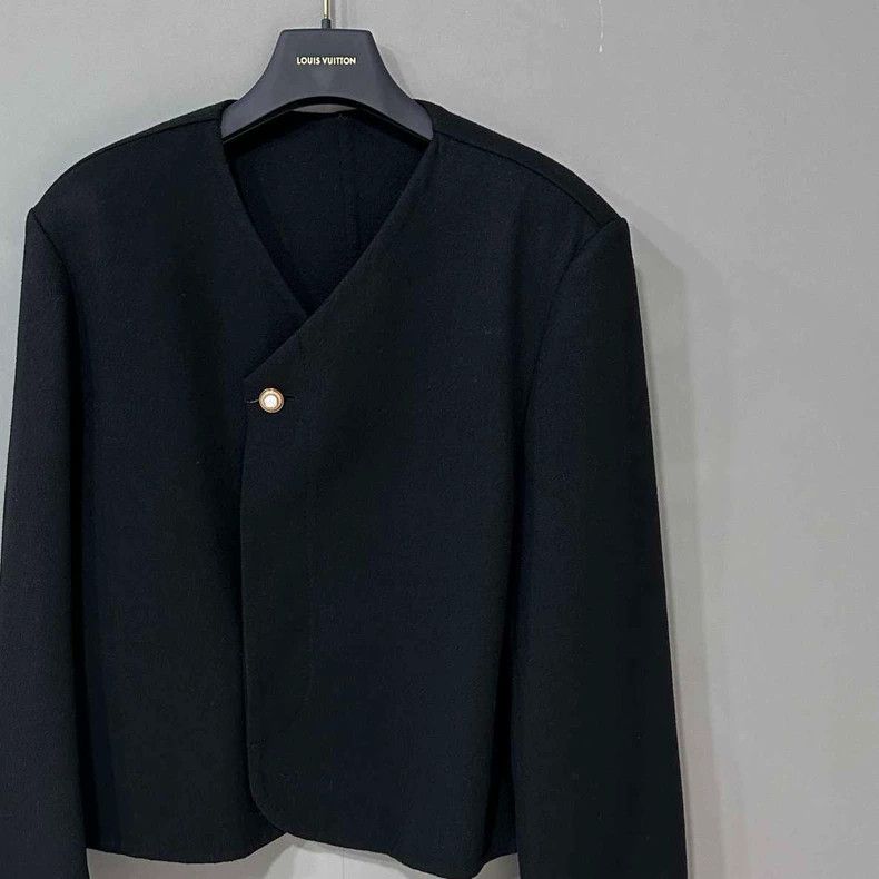 Louis Vuitton Louis Vuitton Black Wool Jacket Size XL / US 12-14 / IT 48-50 - 2 Thumbnail