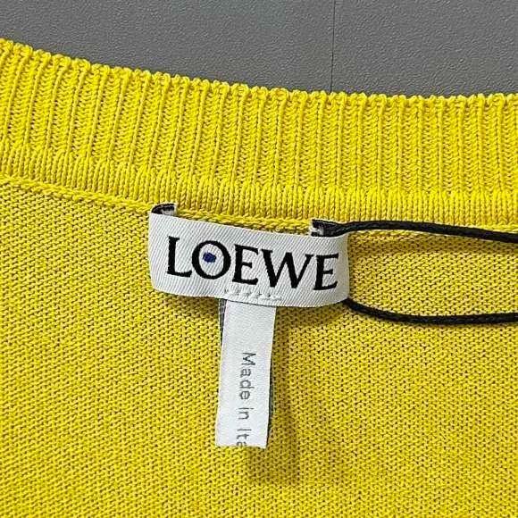 Loewe Yellow V-Neck Sweater with Logo Size L / US 10 / IT 46 - 5 Thumbnail