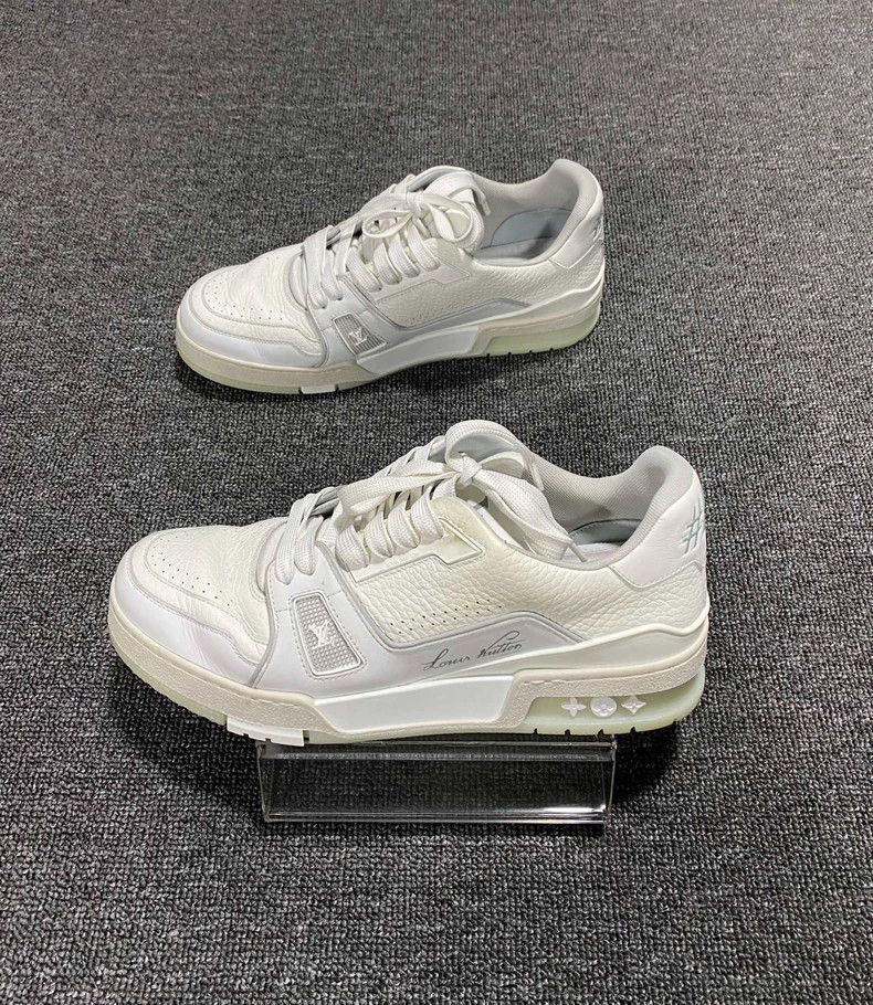 Louis Vuitton White Louis Vuitton Trainer Sneakers Size US 9 / IT 39 - 2 Thumbnail