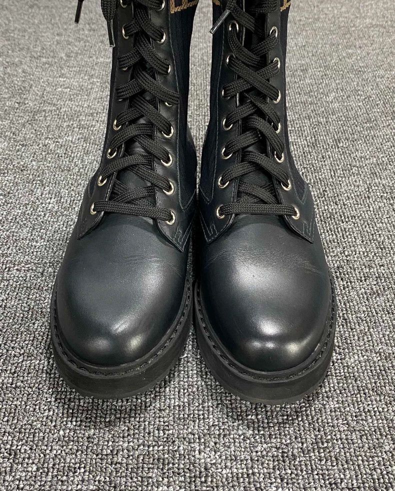 Fendi Fendi Logo Mid-Calf Boots for Fashion Forward Size US 5 / IT 35 - 4 Thumbnail