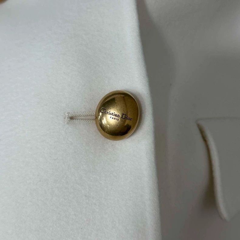 Dior Christian Dior Double-Breasted Cream Wool Coat Size S / US 4 / IT 40 - 4 Thumbnail