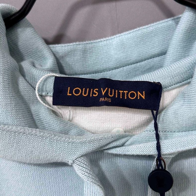 Louis Vuitton Gradient Logo Knit Hoodie by Louis Vuitton Size S / US 4 / IT 40 - 4 Thumbnail