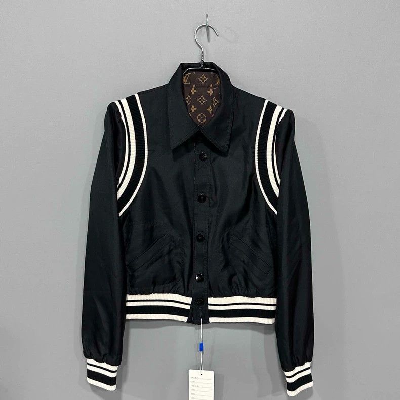 Louis Vuitton Double-Sided Print LV Jacket Size L / US 10 / IT 46 - 3 Thumbnail