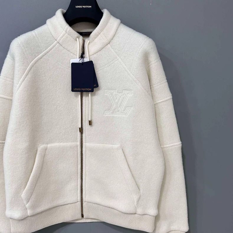 Louis Vuitton Louis Vuitton Logo Wool Jacket Size XS / US 0-2 / IT 36-38 - 2 Thumbnail